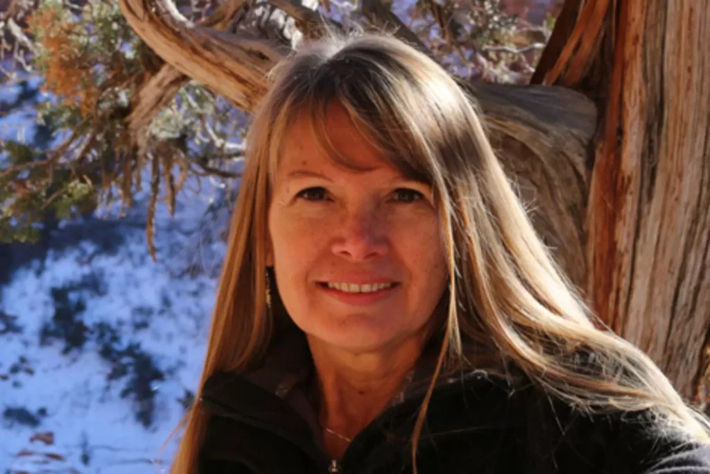 Lynn Wilder, a former mormon